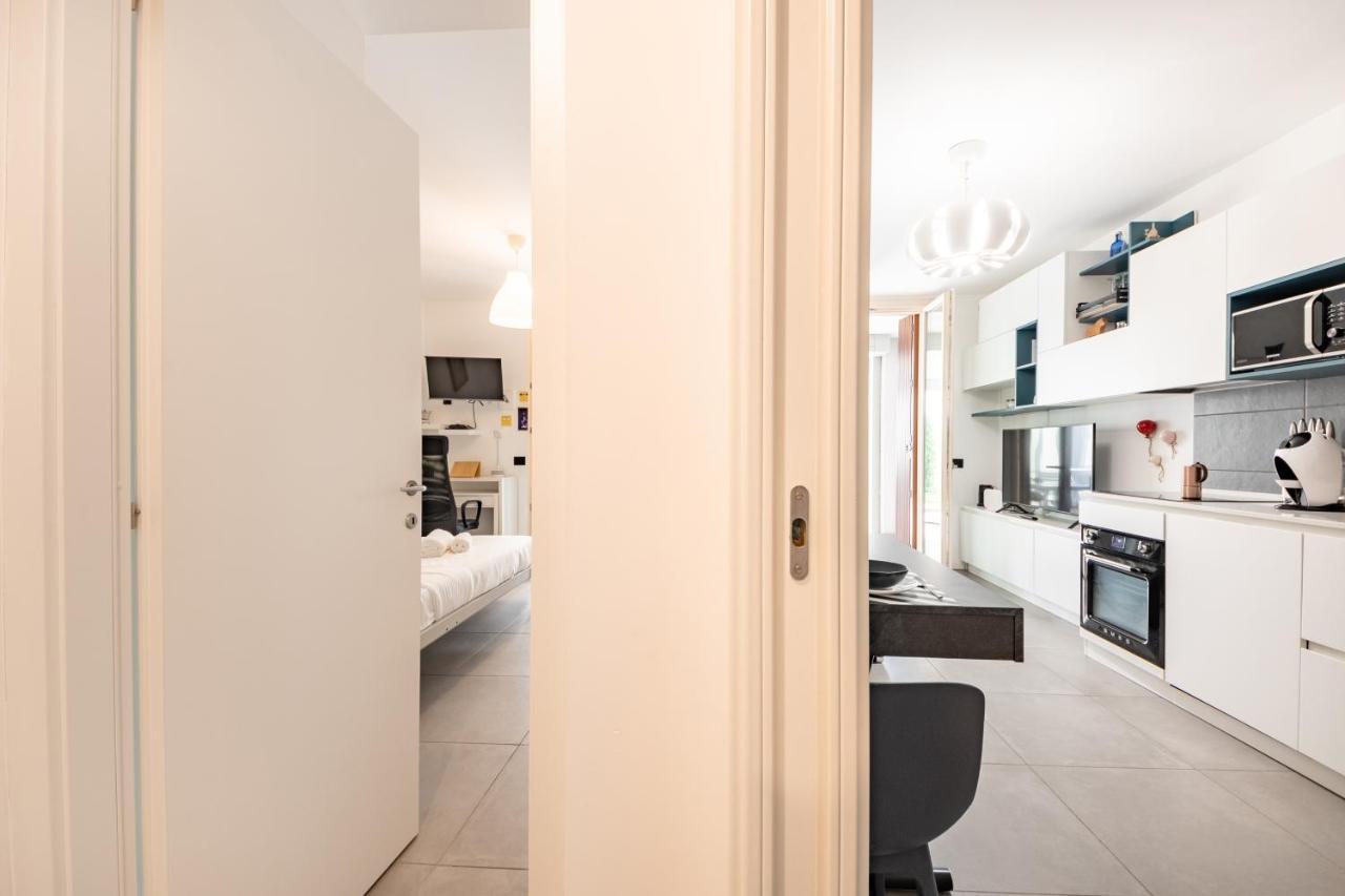 Renovated Apt With Garden & Veranda! Μιλάνο Εξωτερικό φωτογραφία