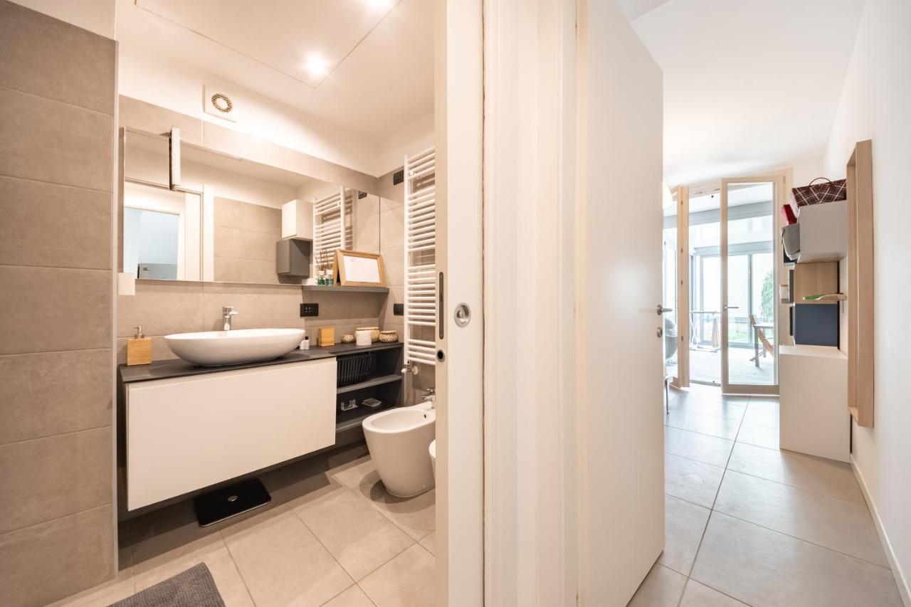 Renovated Apt With Garden & Veranda! Μιλάνο Εξωτερικό φωτογραφία